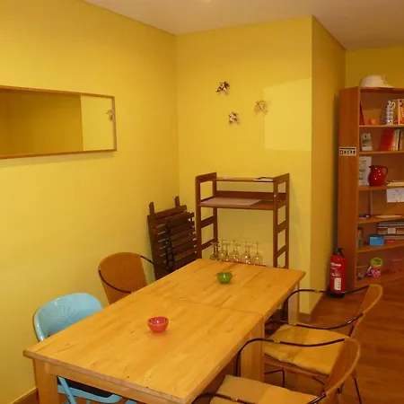 4 You Garden Apartment *